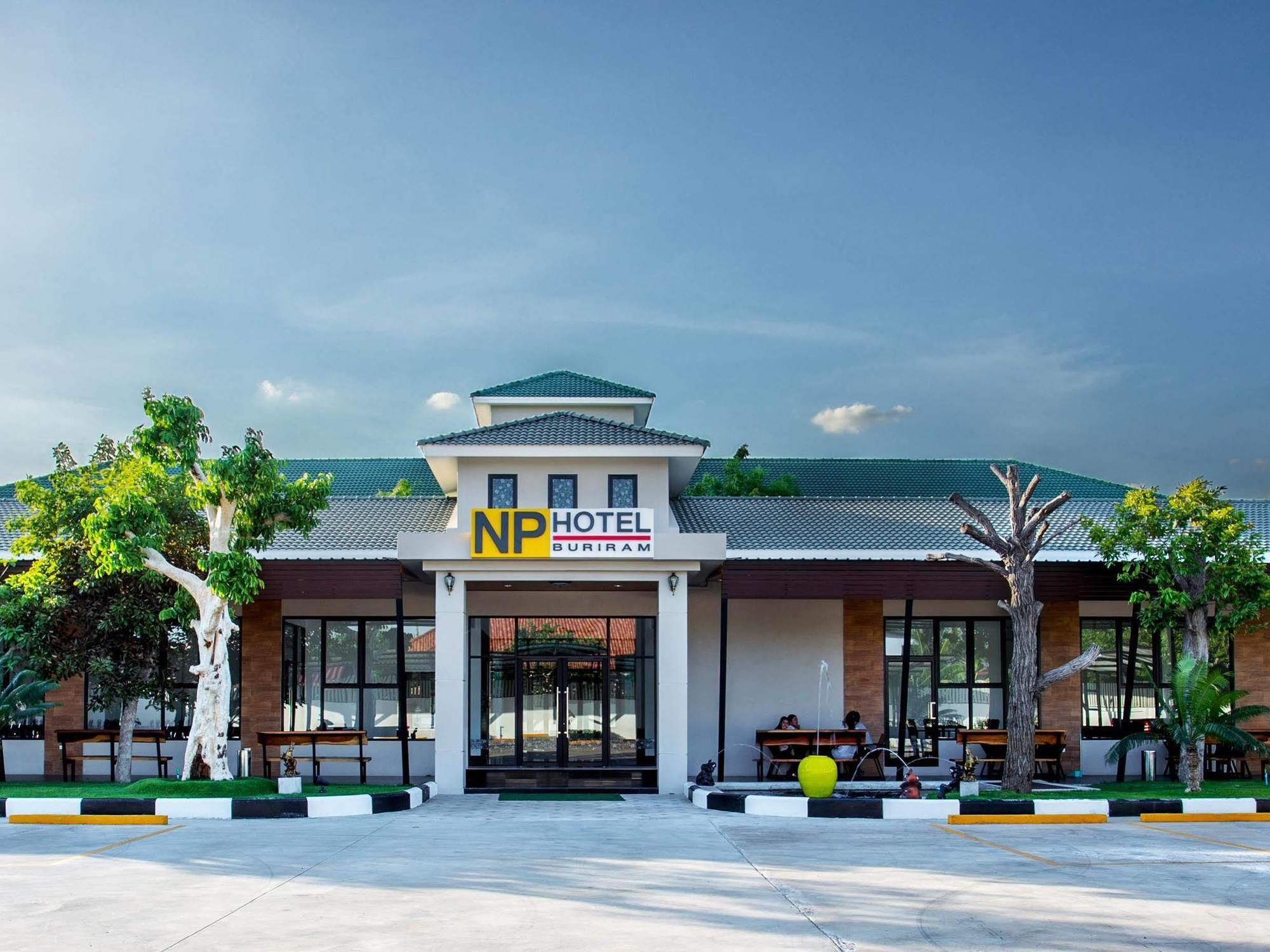 Np Hotel Buriram Exterior foto